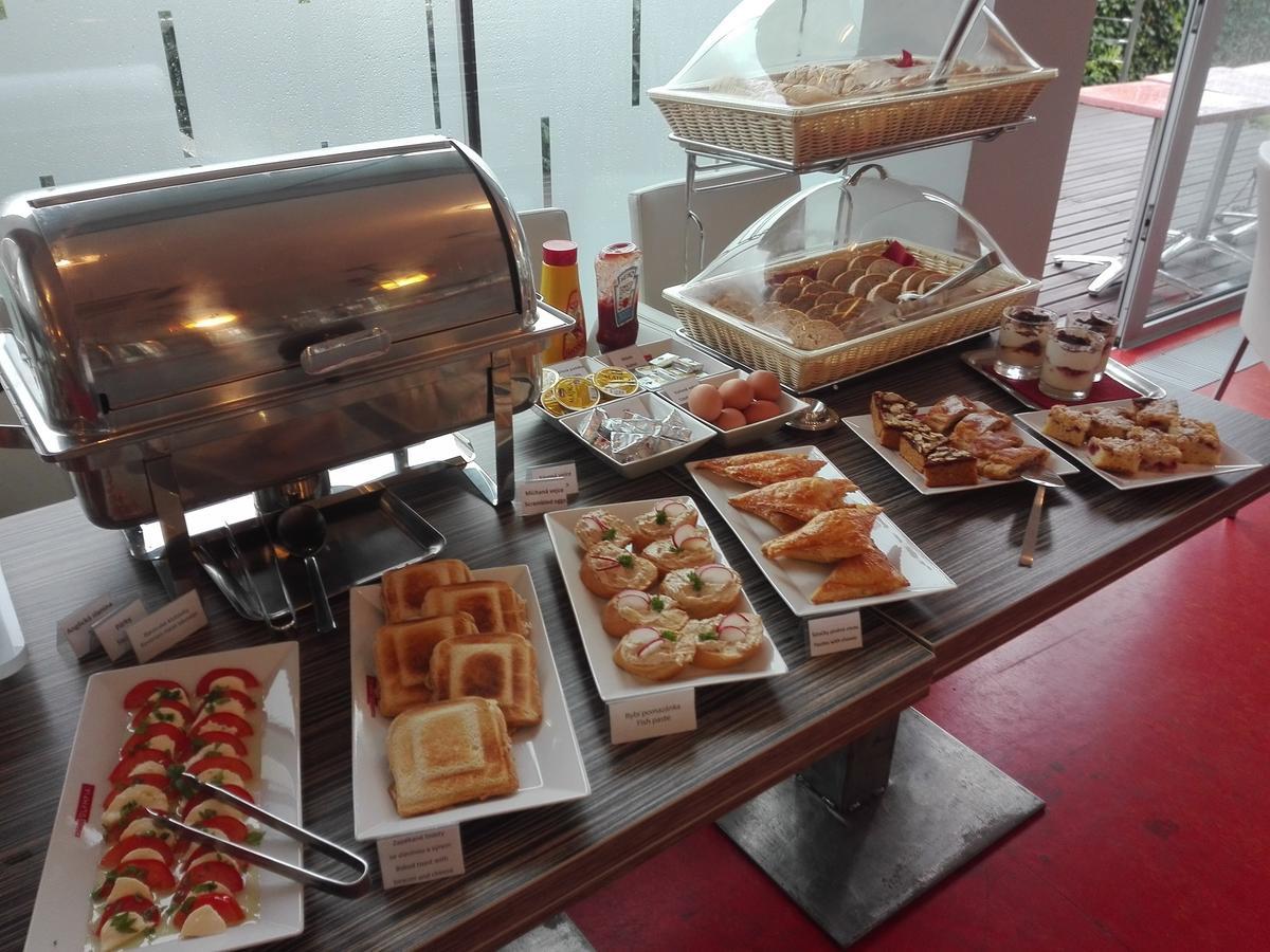 Hotel Olympia Koprivnice Ngoại thất bức ảnh